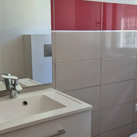 Lejlighed 2 Pieces Avec Wifi A - Fr-1-234-128